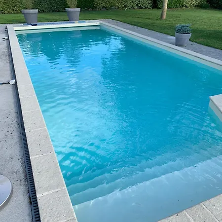 Maison Avec Piscine * La Chapelle-Saint-Aubin