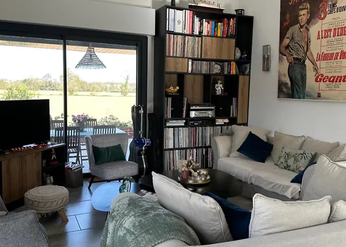 Maison Avec Piscine * La Chapelle-Saint-Aubin